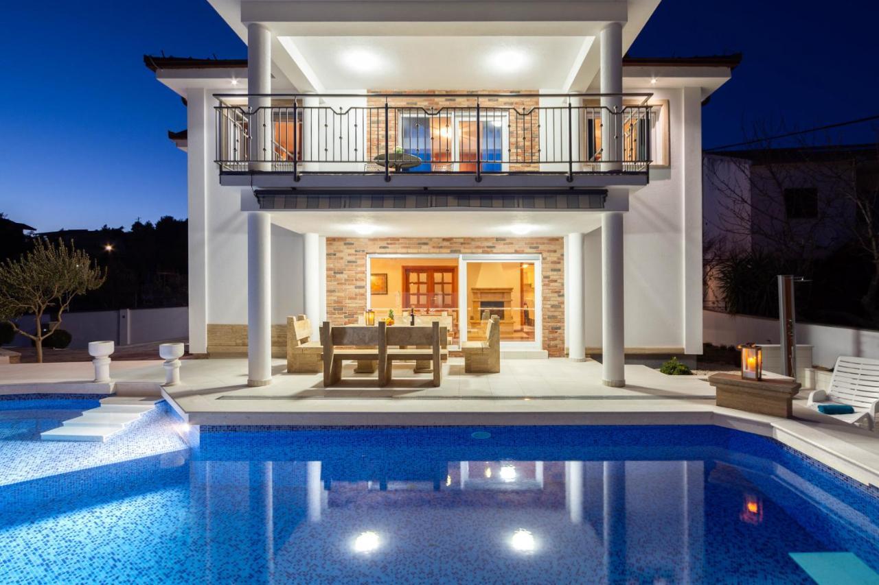 Luxury Villa Ivana Marina Exterior foto