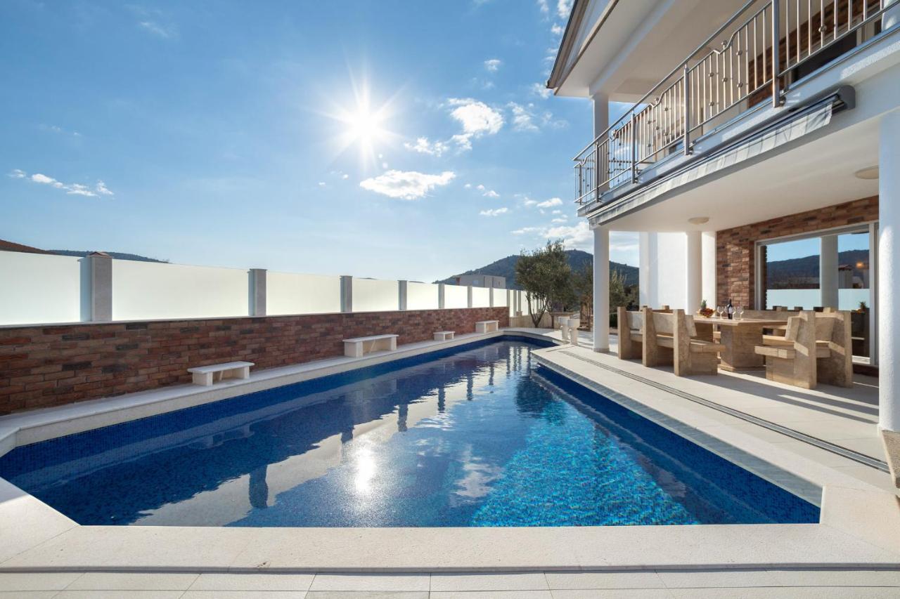 Luxury Villa Ivana Marina Exterior foto